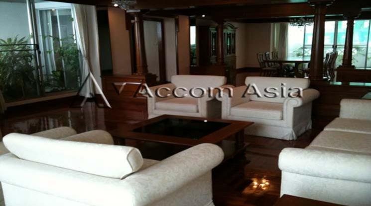  2  3 br Apartment For Rent in Sukhumvit ,Bangkok BTS Asok - MRT Sukhumvit at Newly renovated modern style living place 10170